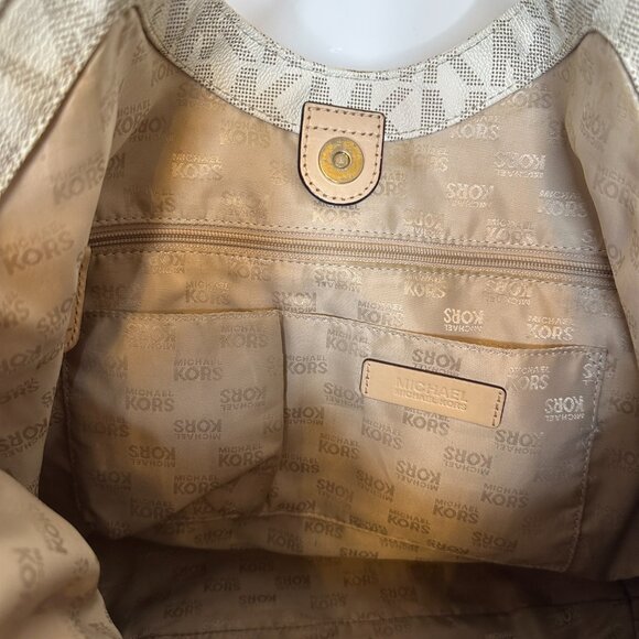 MICHAEL Michael Kors Lillie Large Chain Shoulder Tote Vanilla Logo Print Canvas - Picture 6 of 7
